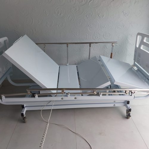 Camas hospitalares usadas para venda
